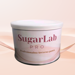 šećerna pasta u posudi